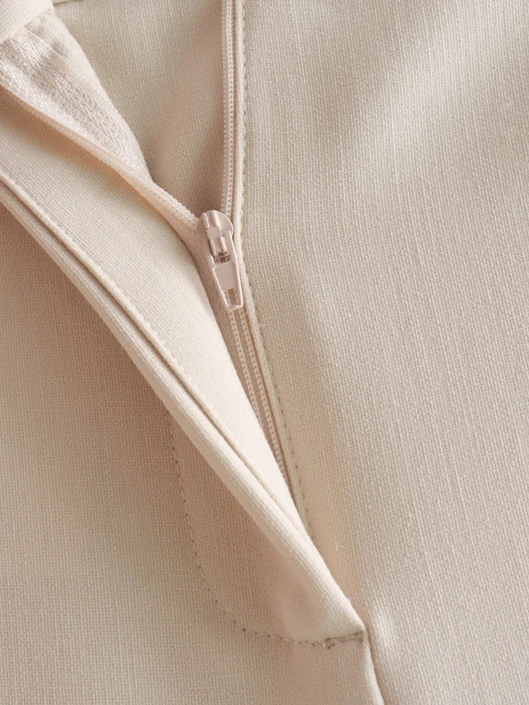 Sleeveless  Button Underwear Style Vest Patch Pocket White Crop Top
