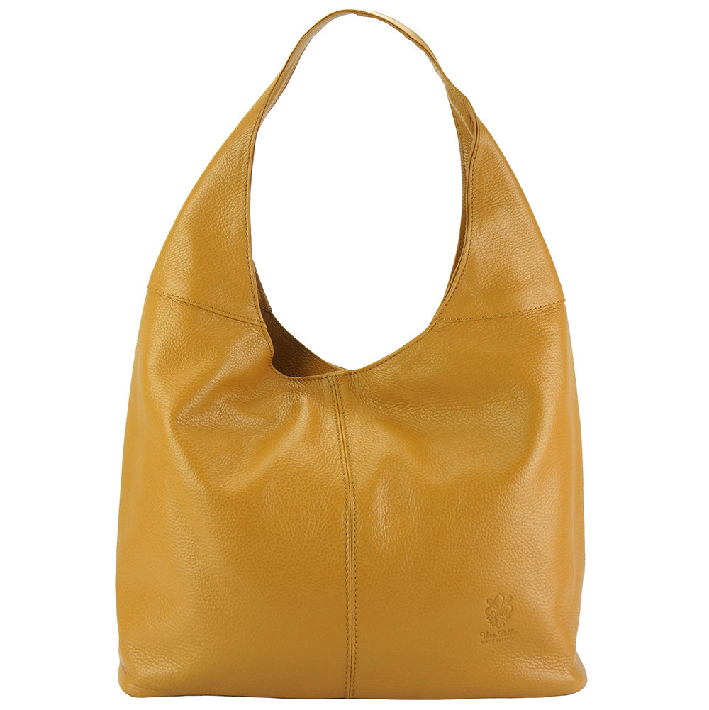 The Caïssa leather bag