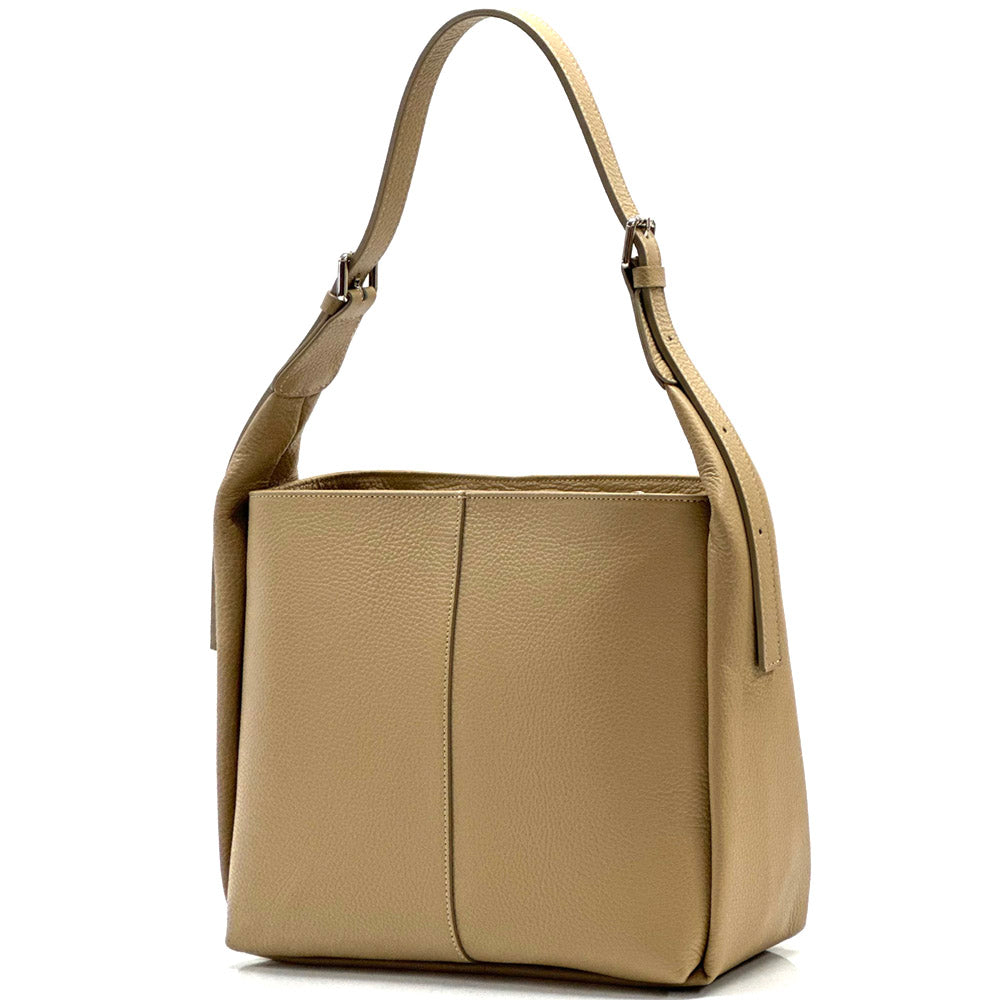 Penelope Tote Italian leather Handbag