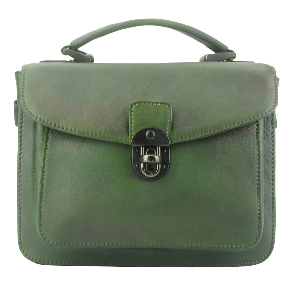 Montaigne GM vintage leather Handbag
