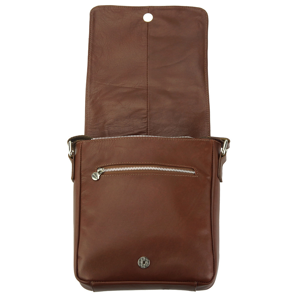 Messenger Camillo GM with genuine leather
