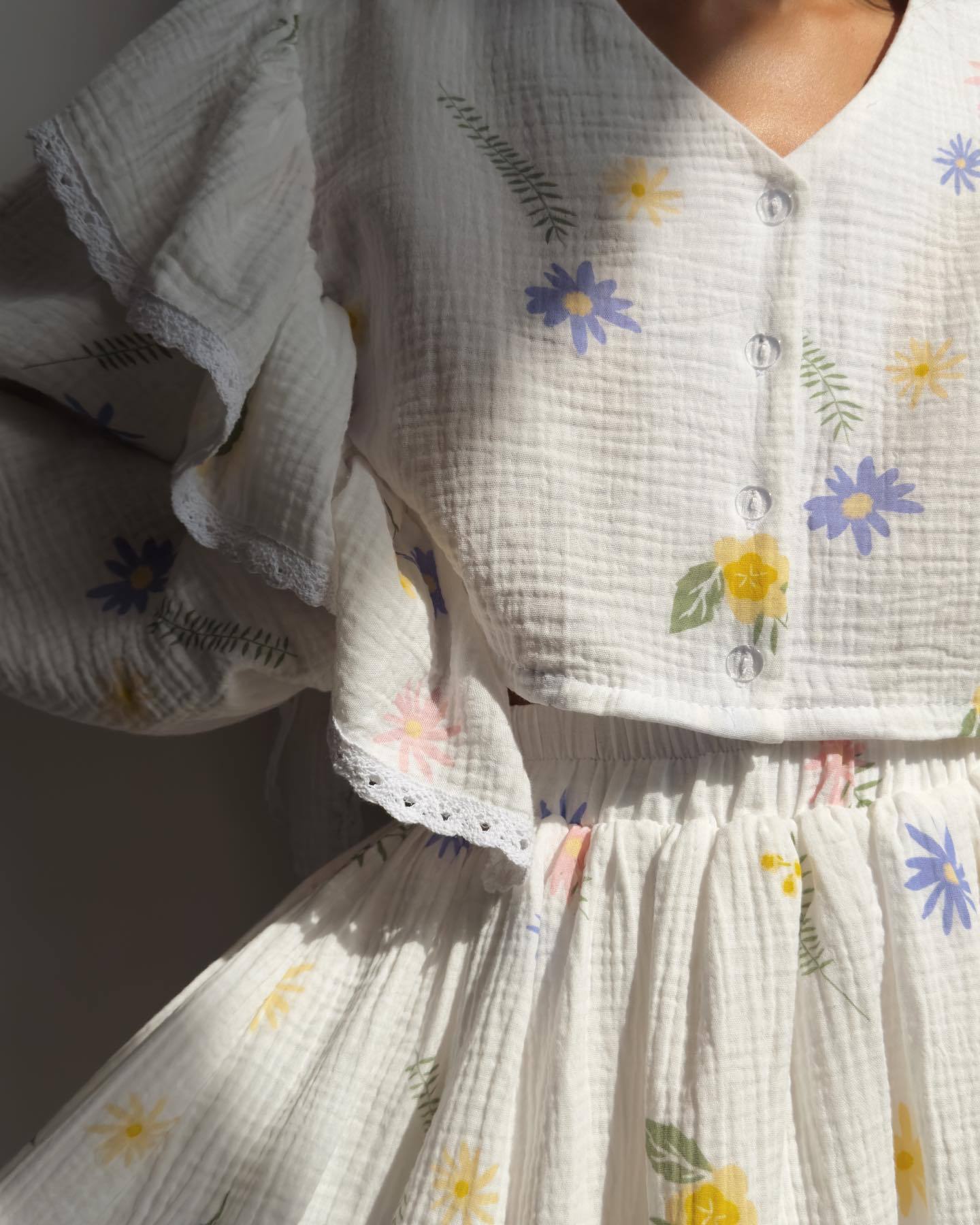 Cotton Linen Ruffled Strawberry Printed Short Skirt Set